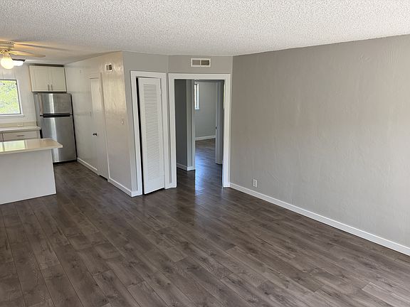 4th image of 1356 Lincoln Ave APT 4
