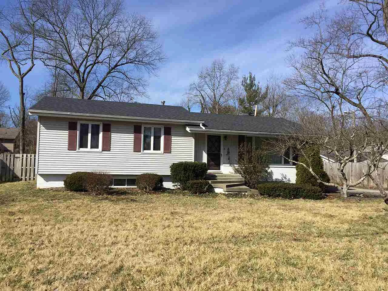 1512 S High St photo 1