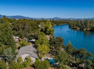 3000 Valentine Ln, Redding, CA 96001