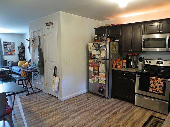 5th image of 136 Hodgdon Road