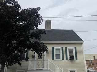 14 Middle St, Fairhaven, MA 02719