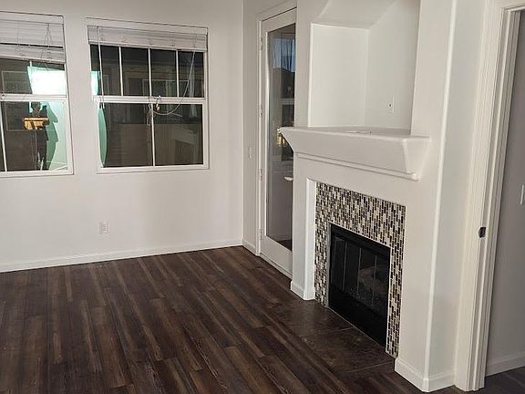 4th image of 25039 Quince Hill St Unit 5