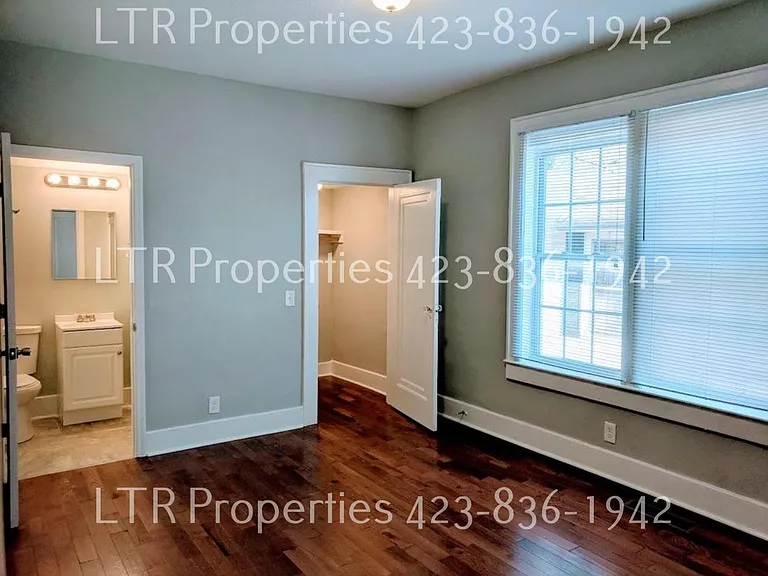 1707 E Main St — Photo 5