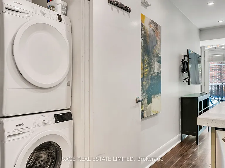 415 Jarvis St #227 — Photo 20