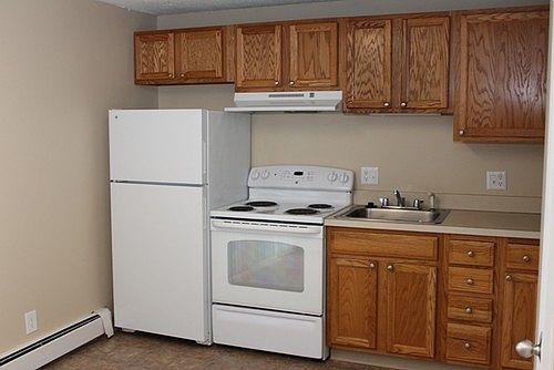 2nd image of 40 Bayview St