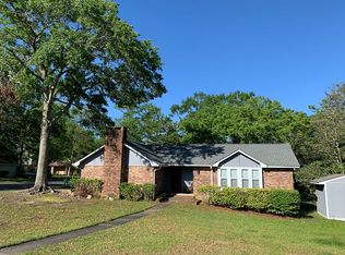 3501 Courtenay Cir, Ocean Springs, MS 39564