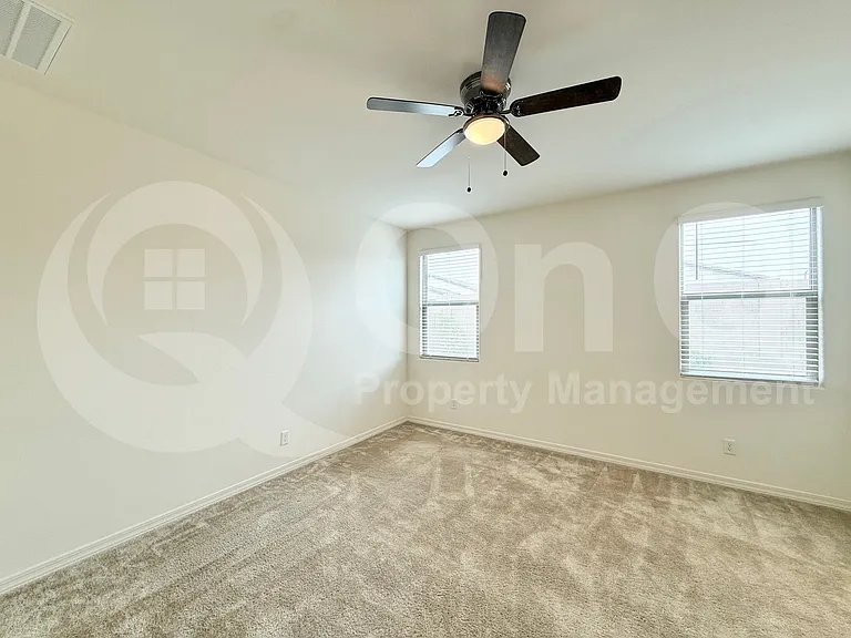 5734 W Getty Dr — Photo 16