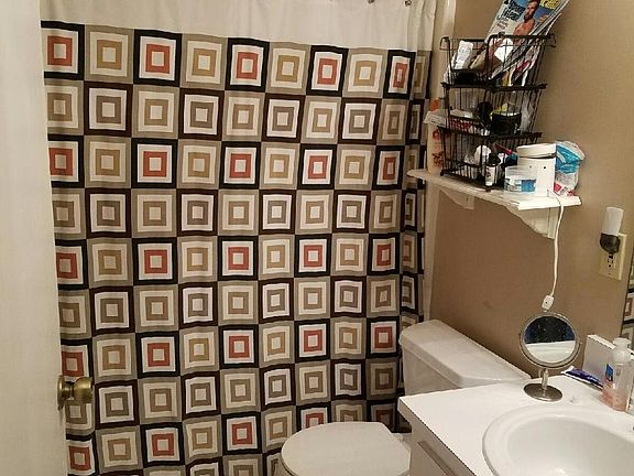5th image of 1411 NW 2nd Ave APT 203