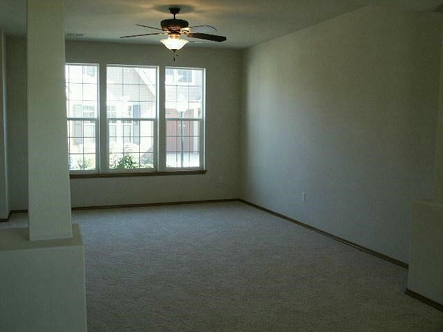 1st image of 949 S Keller