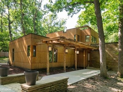 4N097 Thorntree Rd, St Charles, IL, 60174