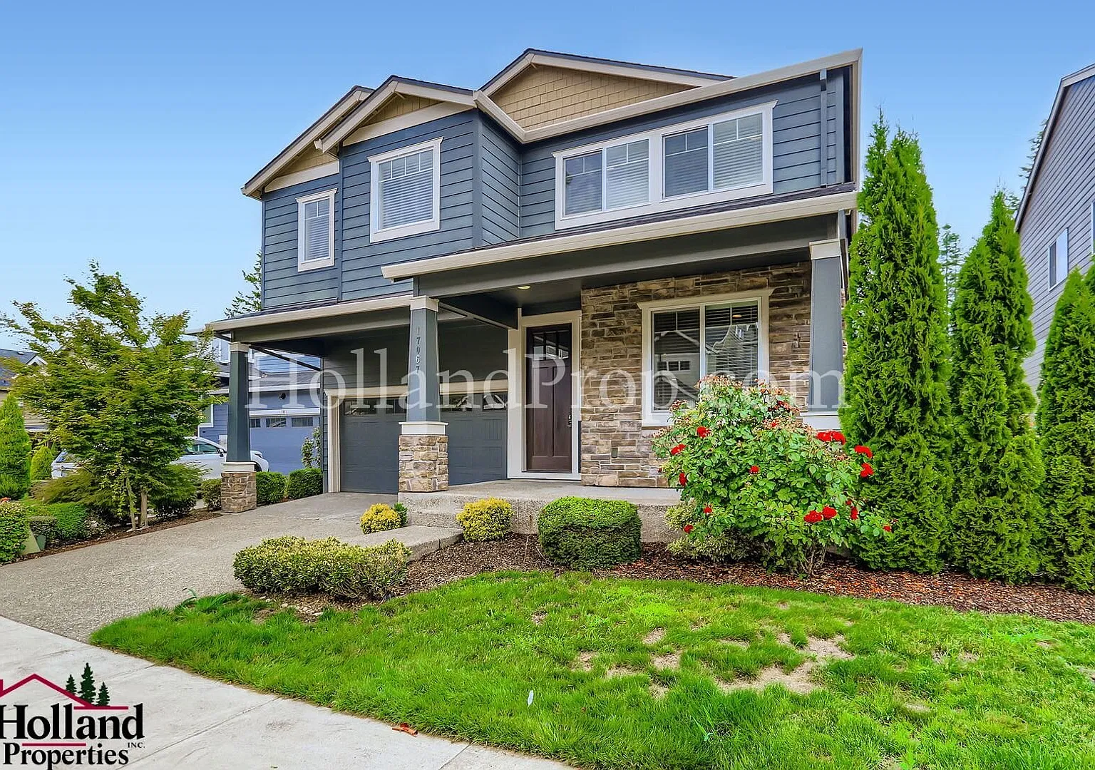 Spacious 6-bedroom Retreat in Prime North Bethany Area — Photo 3