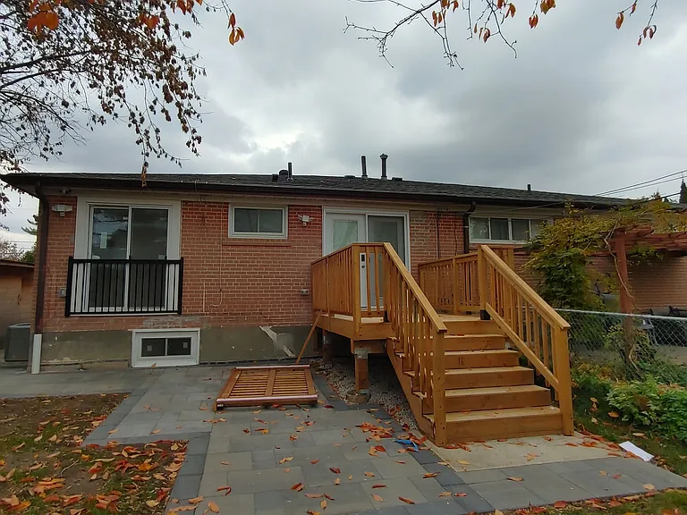 250 Beechy Dr #MAIN — Photo 16