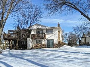 4475 Woodgate Ct, Eagan, MN 55122