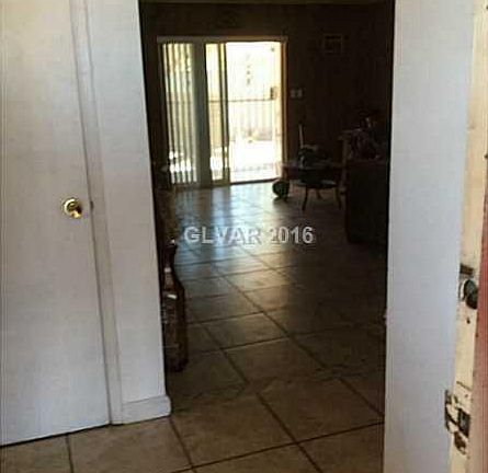 4th image of 5135 Blanton Dr