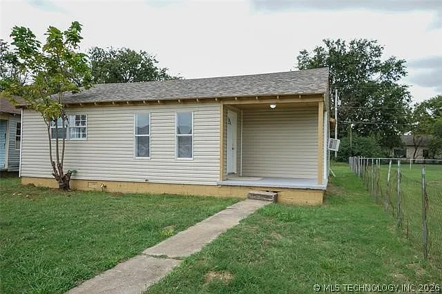 1410 Martin Luther King Dr — Photo 3