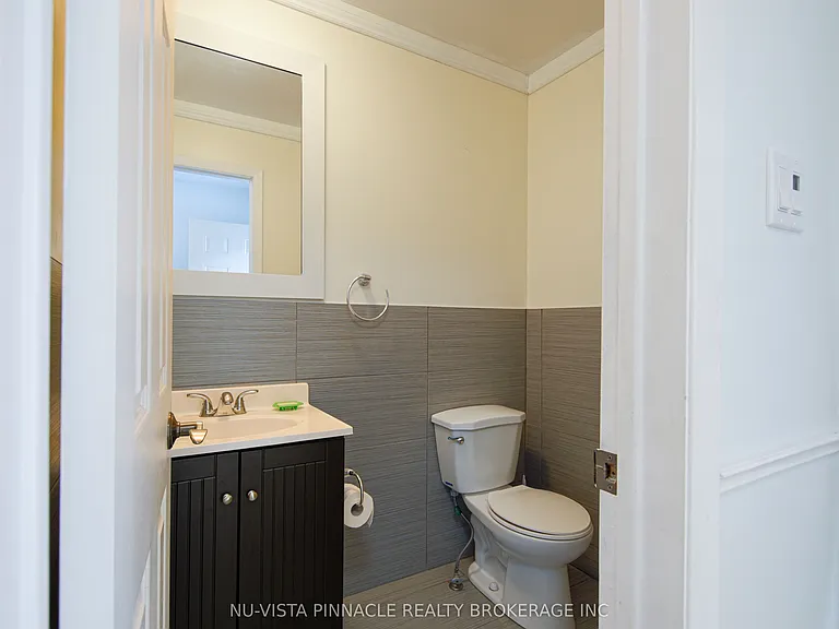 770 Fanshawe Park Rd E #24 — Photo 4