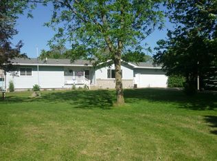 35226 Park Trl, Center City, MN 55012