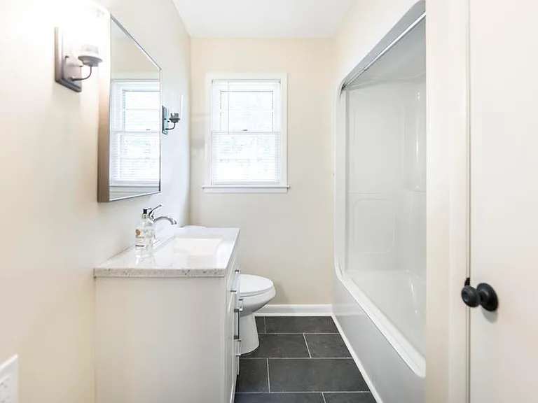 100 Michael St — Photo 20