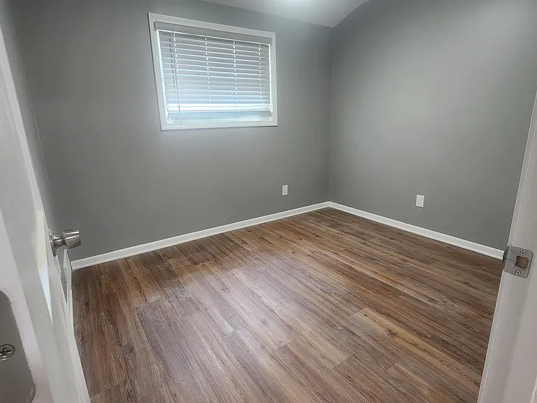 6813 Country Ln — Photo 13
