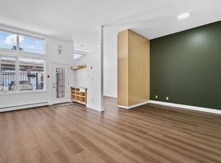 11033 127th St NW #116, Edmonton, AB