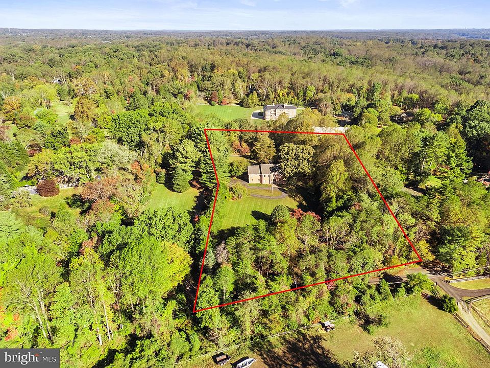 1st image of 9200 Falls Run Rd