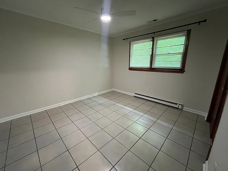 5 Howell St #5 — Photo 7