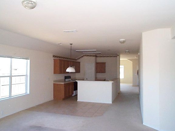 3rd image of 3016 Hazelwood Dr