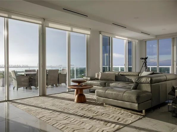5001 Collins Ave #Penthouse 1, Miami Beach, FL 33140