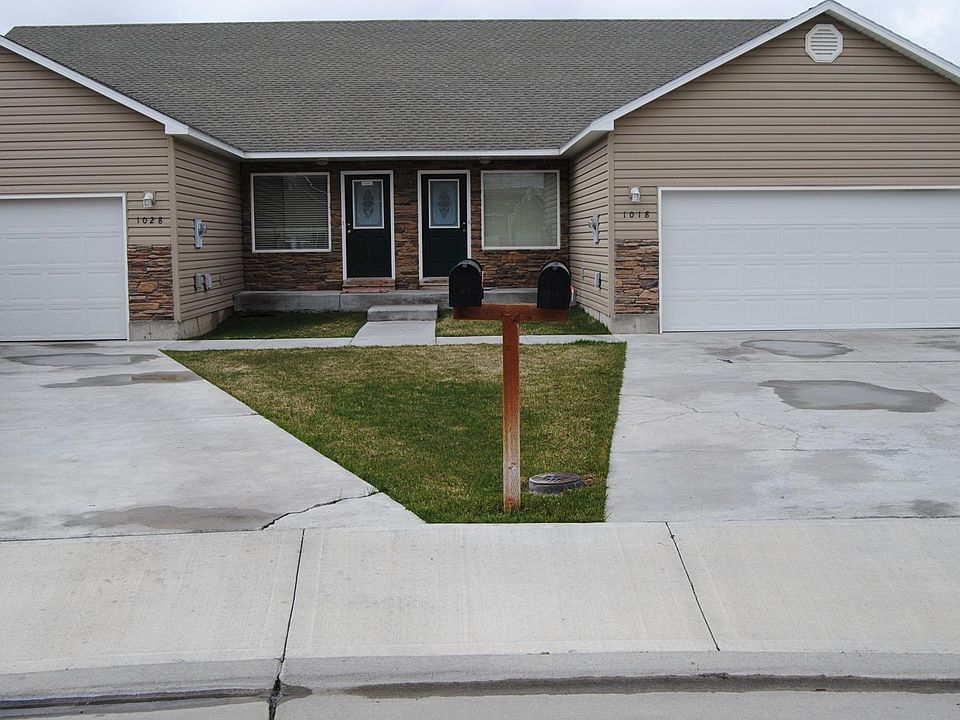 1st image of 1018 S Abigail Ct