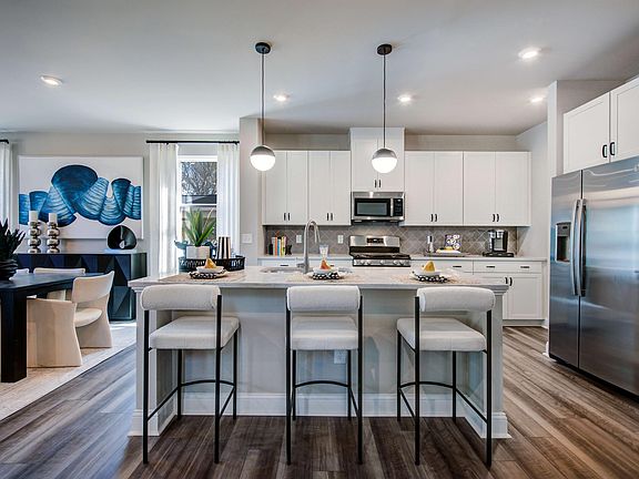 5th image of 319 Jeter Grove Rd