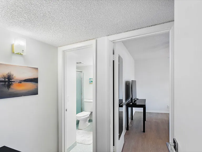 20 Abbey Ln #102 — Photo 5