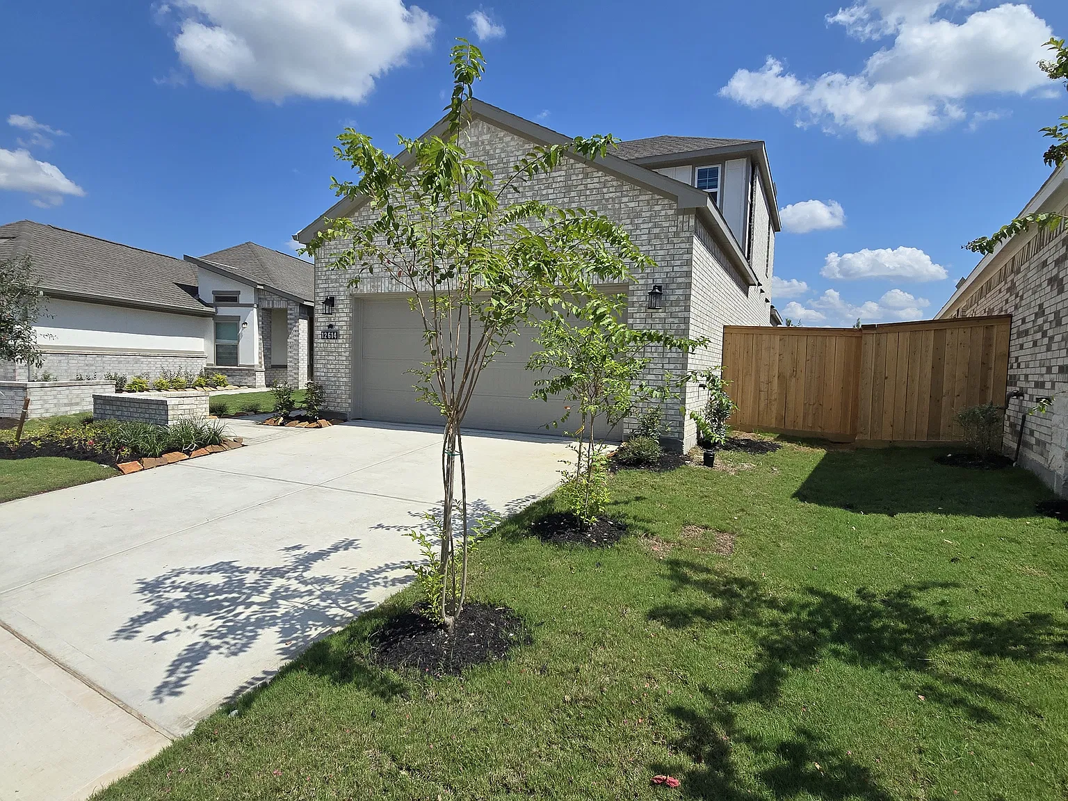 4 bed, 2.5 bath, 2178 sqft, $2,850 — Photo 2