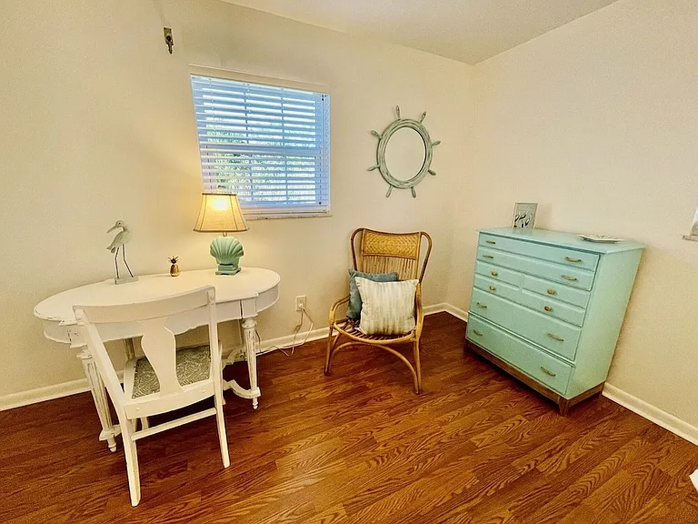 1292 SE Madison Ave — Photo 17
