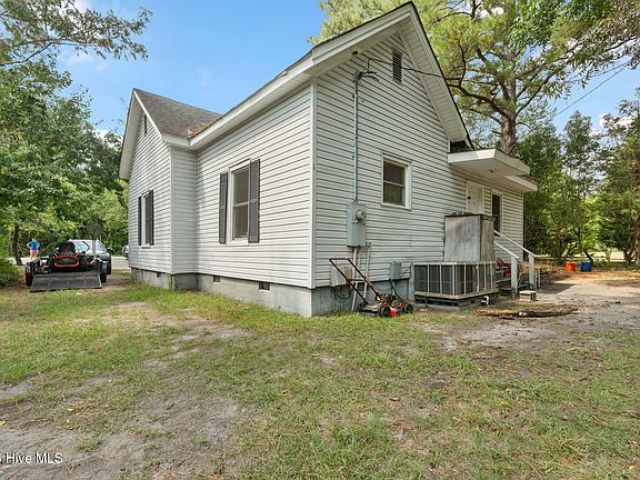 3rd image of 10581 Turnpike Road