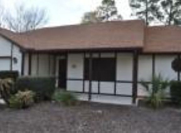 4th image of 34 Wedgewood Ln