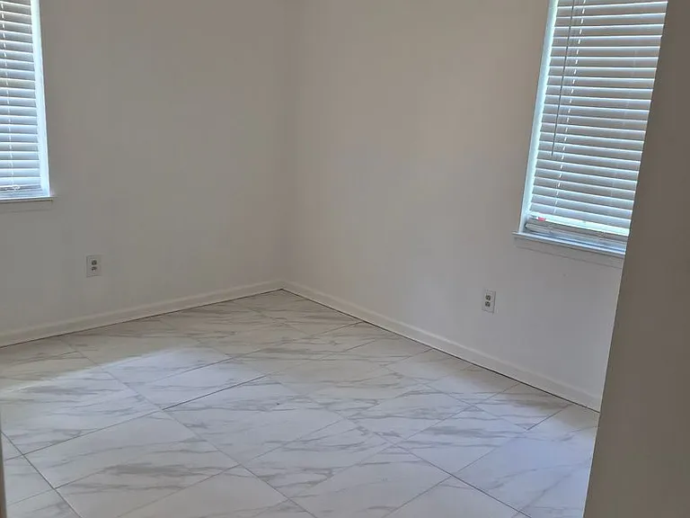 531 Ashmore Rd — Photo 18