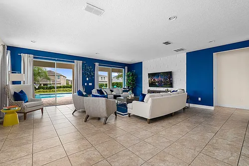 421 Burma St #ID1473064P Photo 1