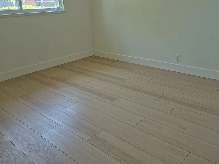 1280 Theresa Ave — Photo 13