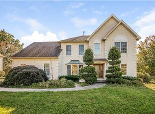 2004 Cedar Dr, Warrington, PA 18976