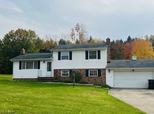 1036 Garrison Rd, Ashtabula, OH 44004