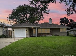 7110 23rd St W, Saint Louis Park, MN 55426