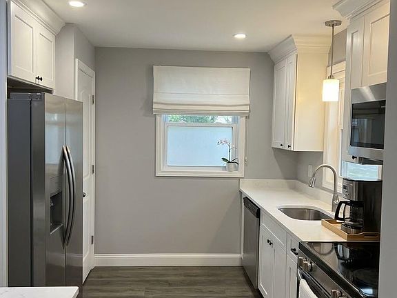 5th image of 56 Gould Road