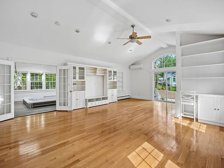 155 Sunset Ln — Photo 15