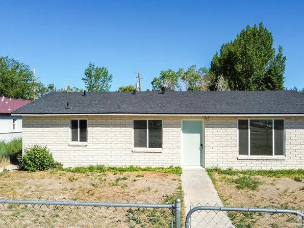 250 Lost River Ave, Arco, ID 83213