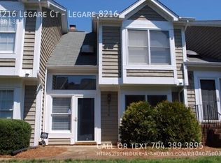 8216 Legare Ct, Charlotte, NC 28210