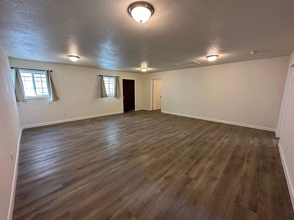 4189 Kansas Ave #B, Riverside, CA 92507 | Zillow