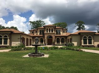 2267 Lakeshore Dr N, Fleming Island, FL 32003