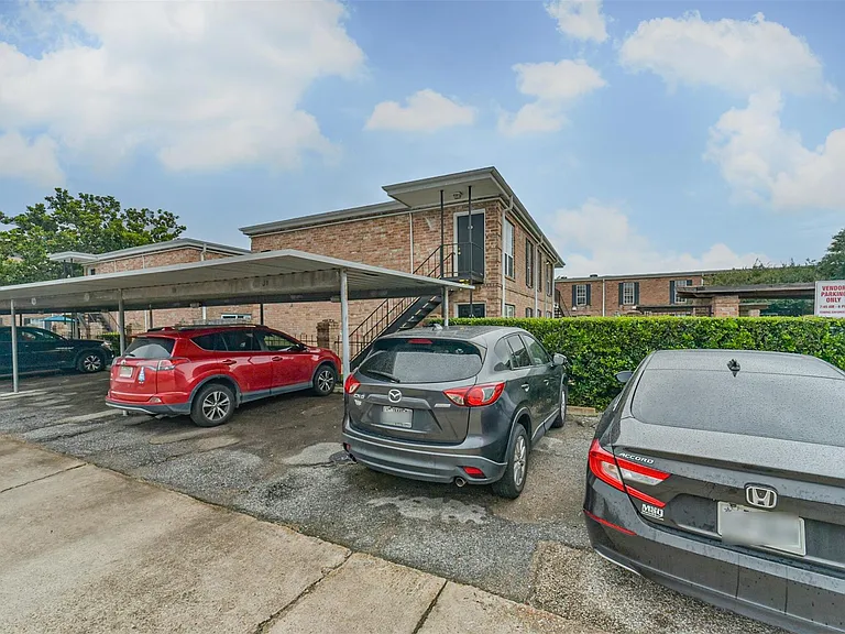6410 Del Monte Dr #89 — Photo 36