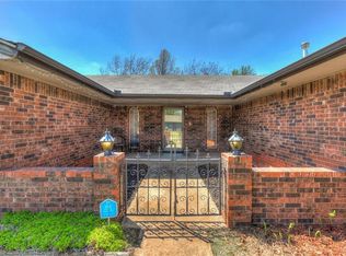 9701 S Blackwelder Ave, Oklahoma City, OK 73139