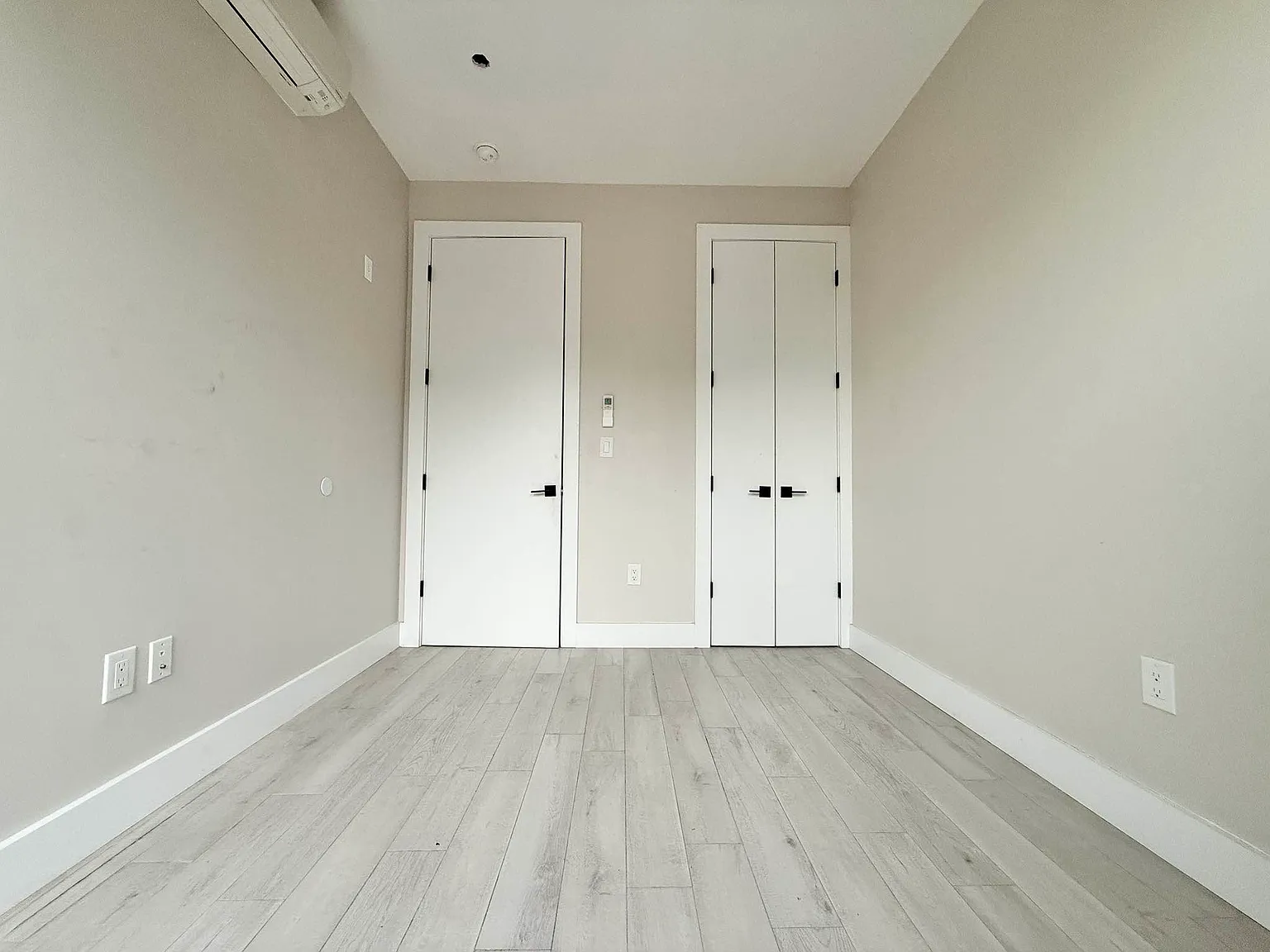 1546 Brooklyn Avenue — Photo 4